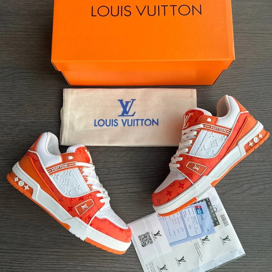 LOUIS%20VUITTON%20SPOR%20AYAKKABI